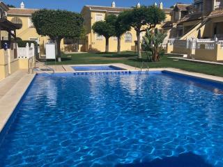 Villa Martin secure complex two bed apartment with access to six pools - San Miguel de Salinas - 9