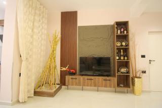 Deluxe Apartment Saranda - 9