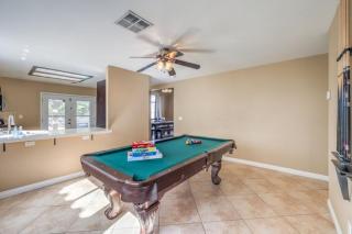 Home in Vegas with Pool - Las Vegas - 3