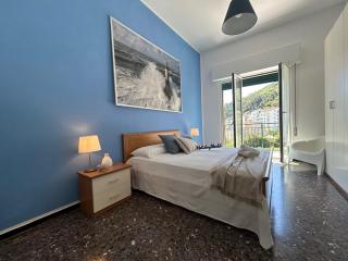 La Casa sul Mare by Holiday World - Spotorno - 1