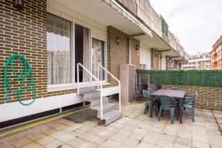 Chalet adosado con piscina terraza y garaje - 1