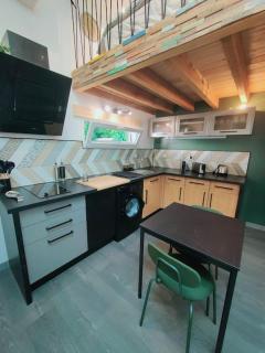 Tiny House avec jardin et accès piscine chauffée - 4