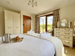 Wharf Cottage - Padstow - 1