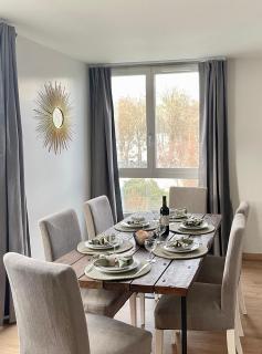 Luxurious & Spacious Flat in Paris - 4