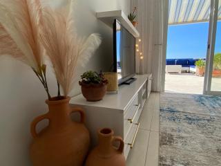 Sea View Penthouse-Style - Chlorakas - 1