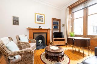Charming 1-Bedroom Edinburgh City Getaway - Edinburgh - 9