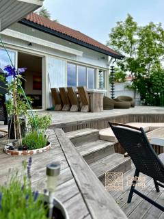 Villa in Kragerø with unique view, jacuzzi, boat space & outdoor kitchen - 3