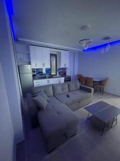 Vlora Apartaments - Vlorë - 0