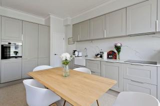 Large & Wonderful 1 Bed, Pimlico - 3