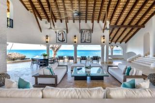 Ocean Front Villa Accommodates 14 Guests With Service - La Romana - 3