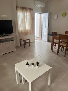 Joanna's place - Artemida - 8