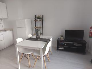 Tropical Nights 2 Apartamento cerca de la playa - 8