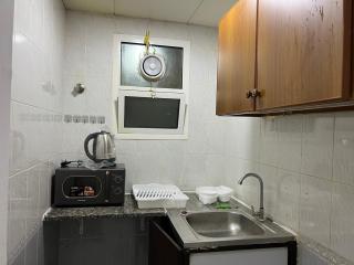 Lavish & Cozy Private Studio Room - 6