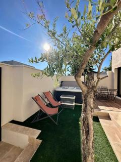 Villa Paquerette avec spa - Nimes - 9