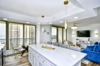 Remodeled, open airy condo, with full access , 1706 Brighton condo - Myrtle Beach - 7