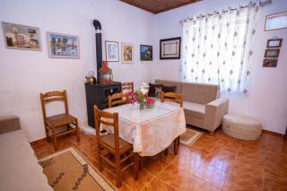 Guesthouse near Llogara National Park - Dukat - 8