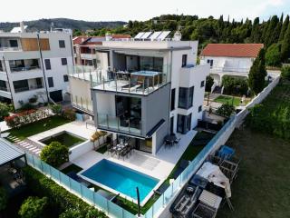 Villa Aliara Pool Apartment - Vodice - 9