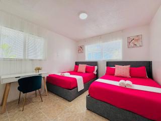 Modern 2br Miami Apt Near Downtown & Beaches - 1