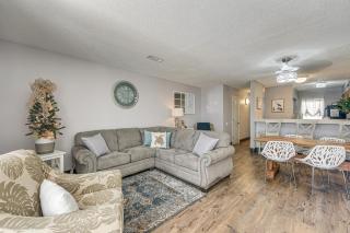Steps to Ocean Convenient Myrtle Beach Townhome! - Myrtle Beach - 0