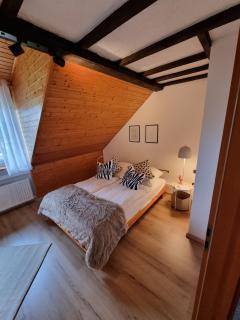 Schwalbennest - Daun - 0