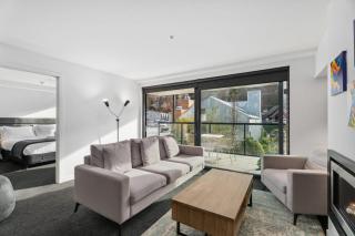 Coronet Views at La Residence du Parc - 0