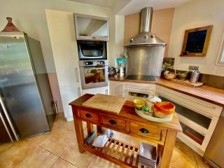 Maison 6p, 3ch, piscine chauffée, jacuzzi, cuisine d'été, jardin clos - Alba La Romaine - 5