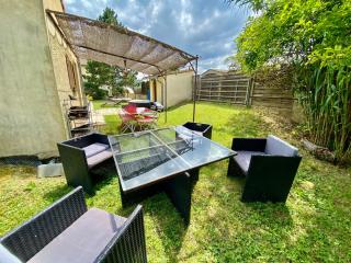 Maison 6p, 3ch, piscine chauffée, jacuzzi, cuisine d'été, jardin clos - Alba La Romaine - 4