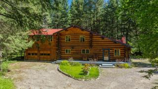 Apres Chalet - Columbia Falls - 8