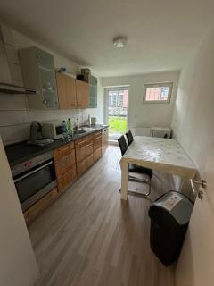 Montör und Studentenzimmer Bett Vermietung UG1 - 9