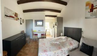 Les Laurier rose - Saintes-Maries-de-la-Mer - 2