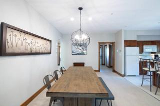 Les Eaux Tremblant - Luxury Chalet with Pool & Spa and AC - Mont-Tremblant - 9