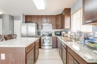 15 Mi to Downtown Denver Home with Yard and Patio - 2