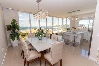 Costa Leste 203 - Excelente apartamento 2 suítes - Finamente mobiliado e decorado - À poucos metros da praia - (Consultar serviços de roupa de cama e banho) - Bombinhas - 4