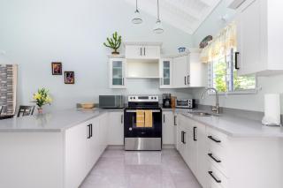 Draxhall Beach Access Gated Community Full Air Con - - 5