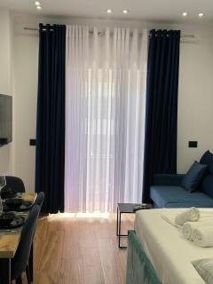 Modern & Cozy Golem Apartment - 5
