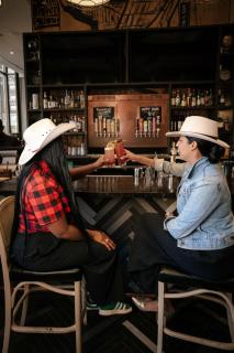 Delta Hotels by Marriott Calgary Downtown - 8