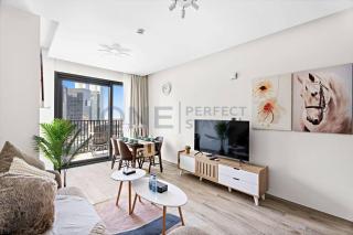 1BR Stunning Views In Business Bay With Pool & Gym - Dubai - 9