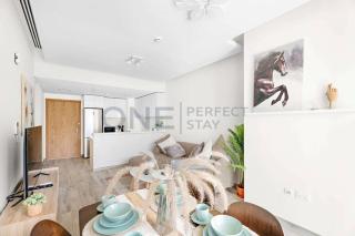 1BR Stunning Views In Business Bay With Pool & Gym - Dubai - 3