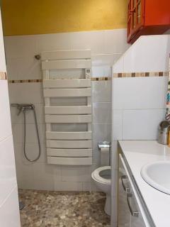 Sharehouse -Room-Hostel-Backpackers la girelle - Marsiglia - 8
