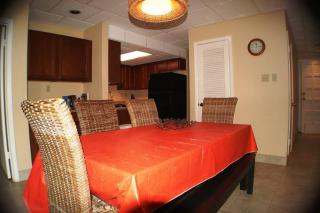 GB 208 BAYFRONT WITH Boat slip Pool Hot tub - South Padre Island - 3