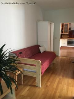 Ferienwohnung Kastanienblick oder Parkblick, oder unser Radlerzimmer! - Ziethen - 4