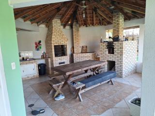 Chácara no Condomínio Village Castelo - Próximo ao Maeda e a 50 minutos de São Paulo - 6