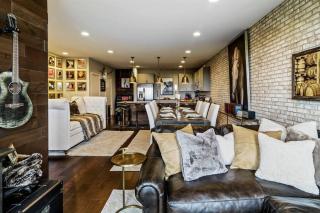 Skyline Views, 5min to Broadway - 0