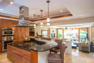 Kaanapali Home Amazing Deals!Gorgeous Remodel-4B,4Ba Pool,AC,BBQ, Outdr Shw-View - Lahaina - 8
