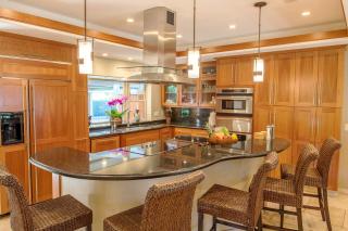 Kaanapali Home Amazing Deals!Gorgeous Remodel-4B,4Ba Pool,AC,BBQ, Outdr Shw-View - 4