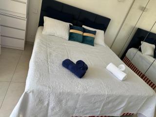 Super Apartment, Parking, Terrace, Lift, Palm Beach, Cannes - Cannes - 0
