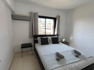 1st Class Location with Sea&Pool View - 8