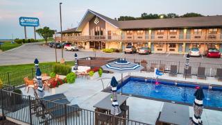 PINEMARK Inn Suites Events - Saint Clair - 0