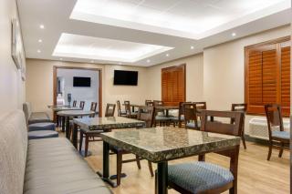 Best Western Plus Brandon Inn - 2