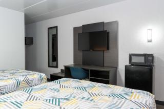 Motel 6-Cincinnati, OH - 1